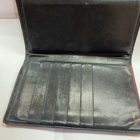 Chanel Caviar Long Wallet - Picture 6 of 8